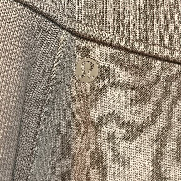 Lululemon Scuba HR Mini Skirt Light Brown Size XL Above Knee NWT Athleisure - Picture 5 of 7